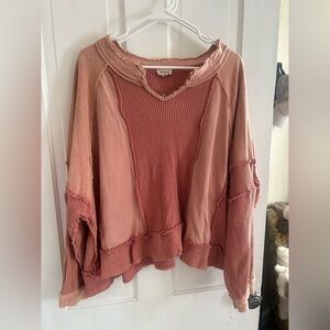 POL Textured Knit Sweater in Warm red